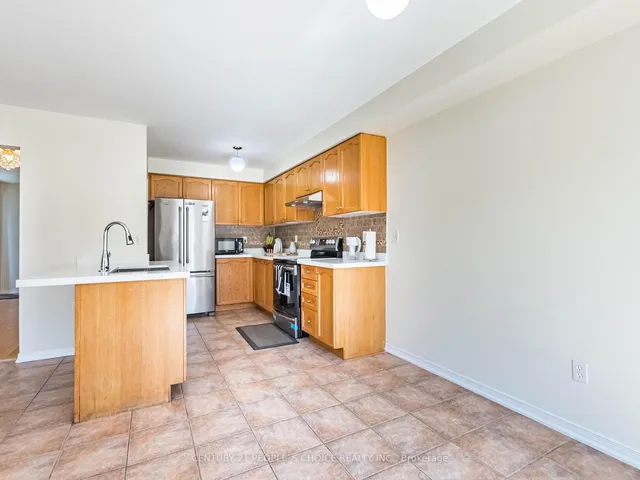 Additional image 16 of 93 River Rock Cres