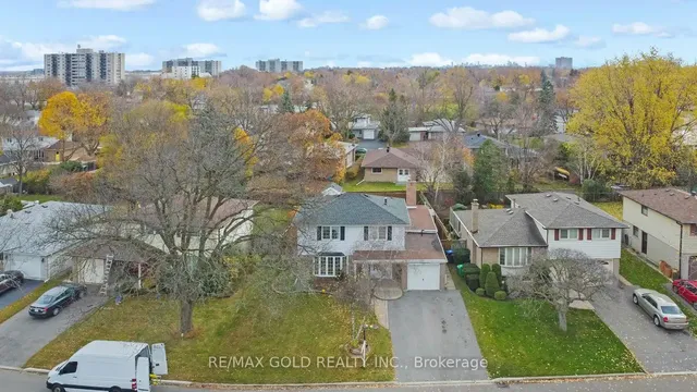 Additional image 38 of 59 Roberts Cres