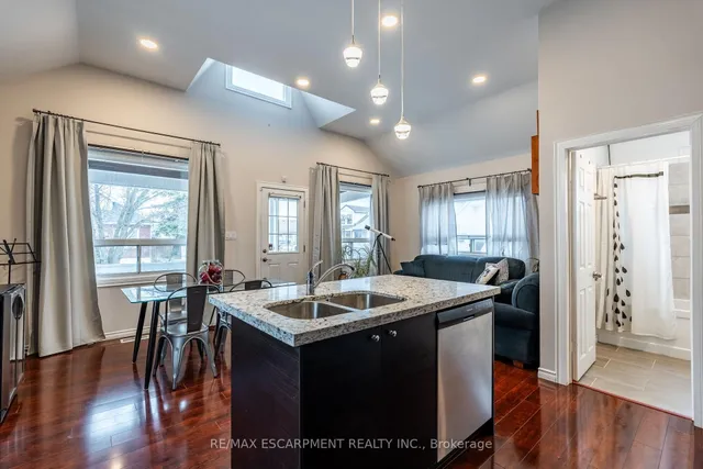 Additional image 13 of 170 Newlands Ave