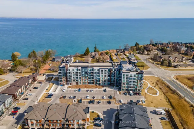 Additional image 42 of 600 North Service Rd Unit 613