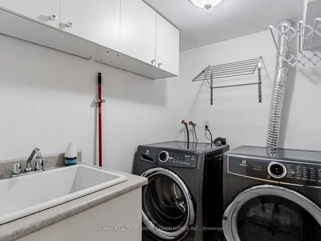 Additional image 18 of 506 Pape Ave