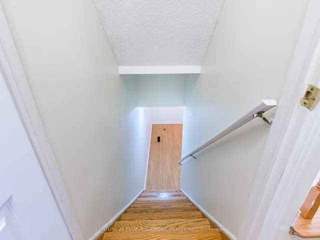 Additional image 41 of 93 River Rock Cres