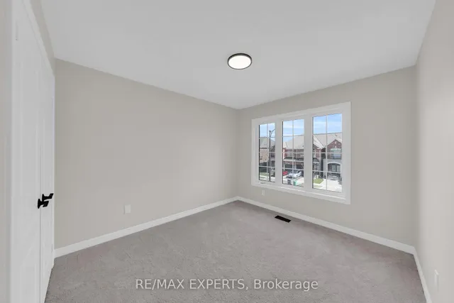 Additional image 25 of 108 Little Britain Cres