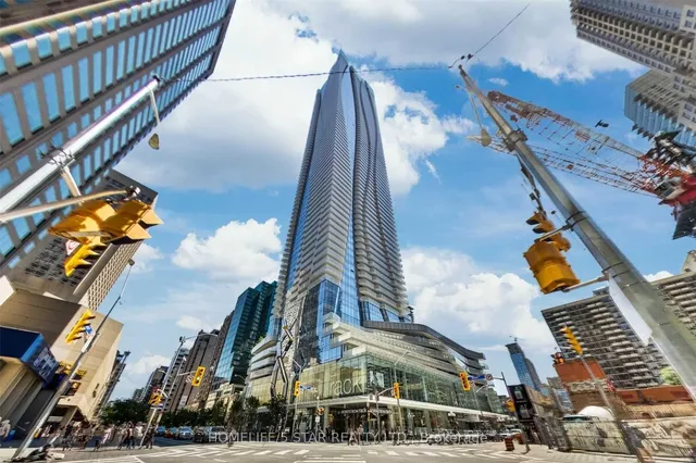 1 BLOOR St Unit 4407