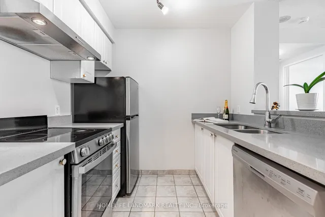 Additional image 7 of 1 Lee Centre Dr Unit 1601