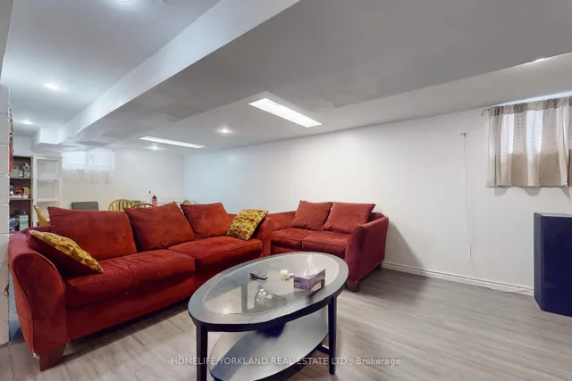 Additional image 21 of 30 Merrian Rd