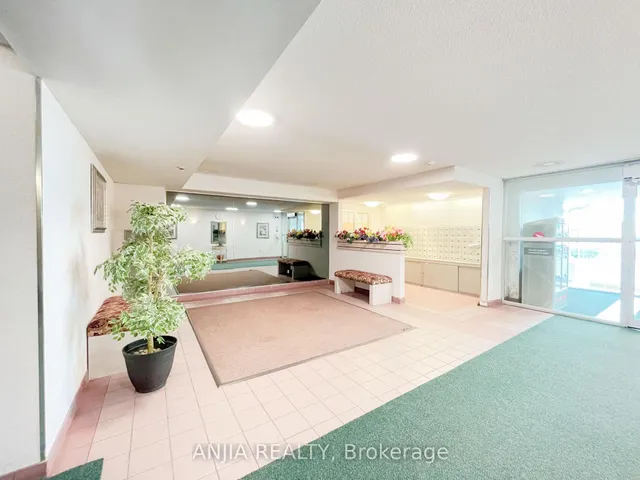 Additional image 6 of 15 Sewells Rd Unit PH3