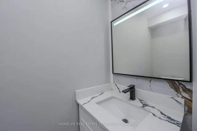 Additional image 20 of 48 Dafoe Cres