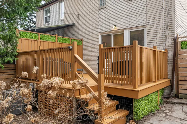 Additional image 42 of 23 Van Stassen Blvd