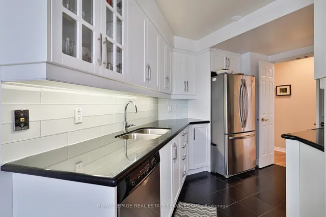 Additional image 3 of 2285 Lake Shore Blvd Unit 308