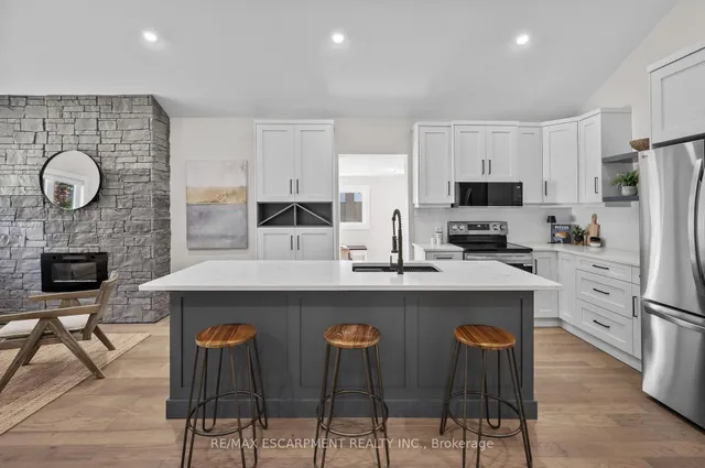 Additional image 14 of 1041 Shepherd's Dr