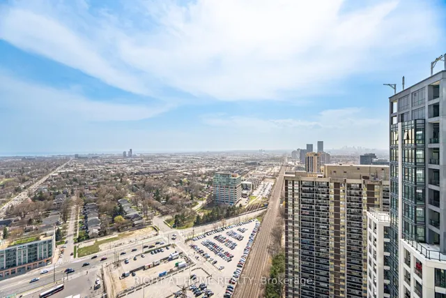 Additional image 35 of 7 Mabelle Ave Unit 3409