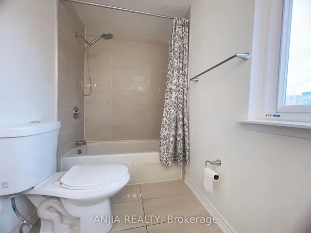 Additional image 20 of 75 Strathaven Dr Unit 42