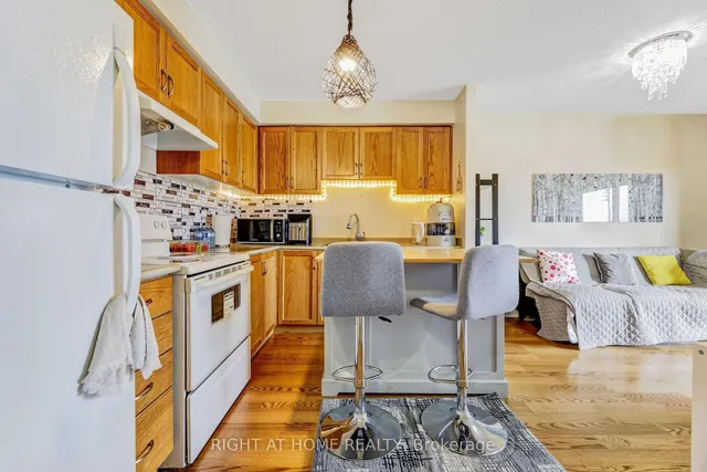 Additional image 4 of 2464 Weston Rd Unit 201