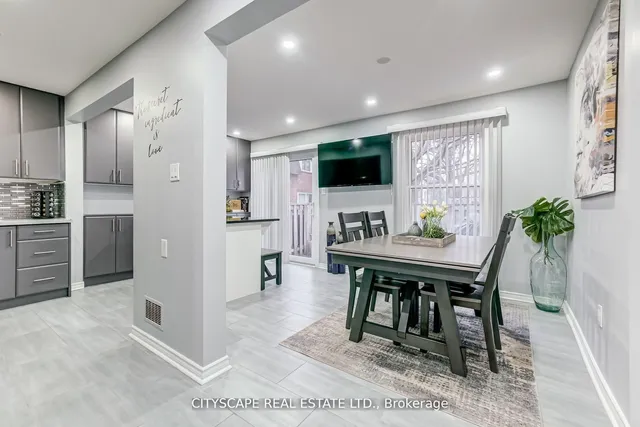 Additional image 4 of 30 Heslop Rd Unit 17