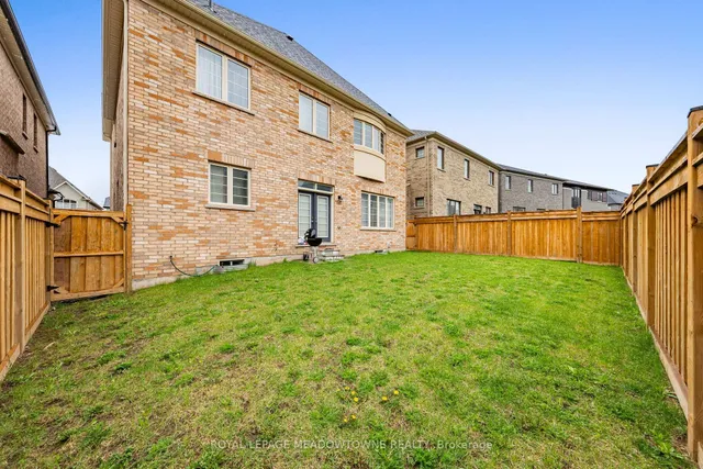 Additional image 33 of 23 Abigail Grace Cres