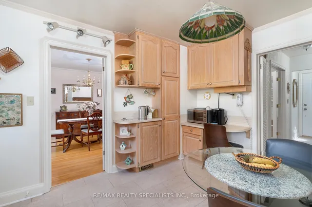 Additional image 18 of 36 South Kingslea Dr