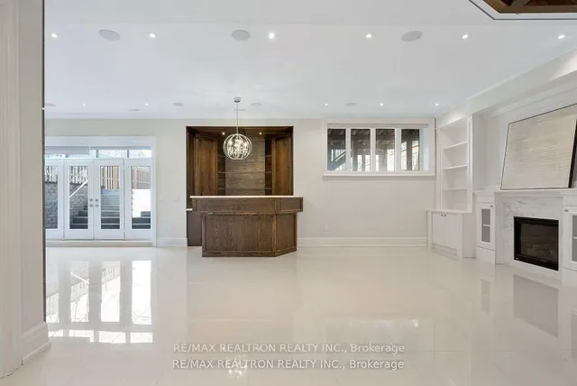 Additional image 43 of 86 Hillcrest Ave