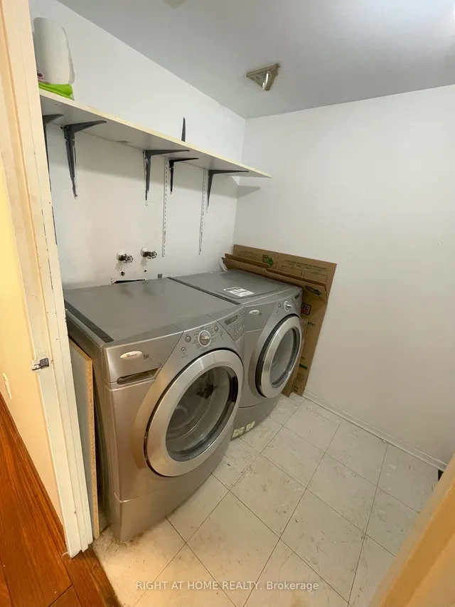 Additional image 26 of 350 Alton Towers Circ Unit 311