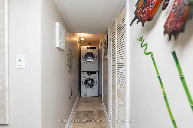 Additional image 31 of 134 Brownville Ave