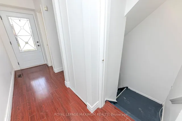 Additional image 30 of 50 Blackwell Ave Unit 9