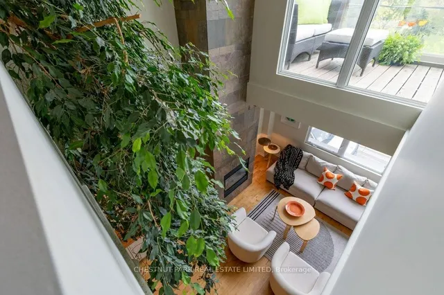 Additional image 18 of 2012 Queen St Unit 201