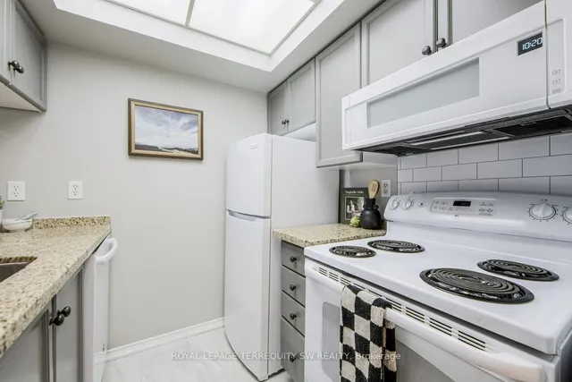 Additional image 14 of 222 The Esplanade N/A Unit 933