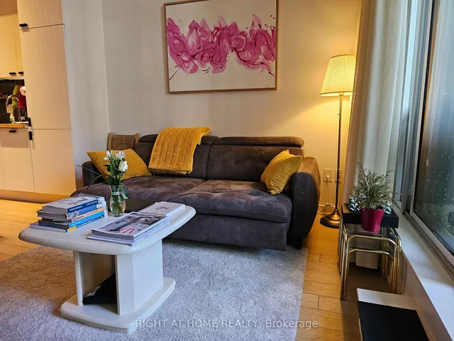 Additional image 19 of 576 Front St Unit 210