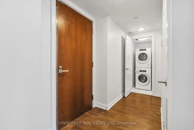 Additional image 8 of 275 Village Green Sq Unit 2417