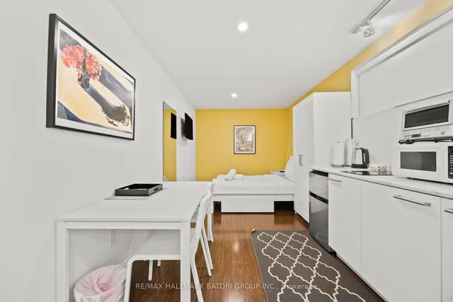 Additional image 33 of 63 St Clements Ave