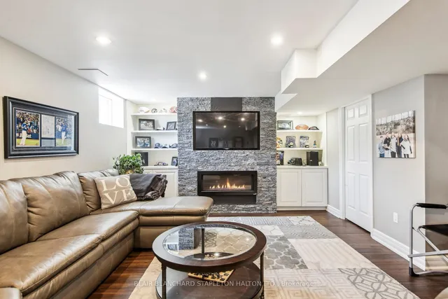 Additional image 33 of 4228 Amaletta Cres