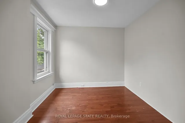 Additional image 24 of 35 Edgemont St