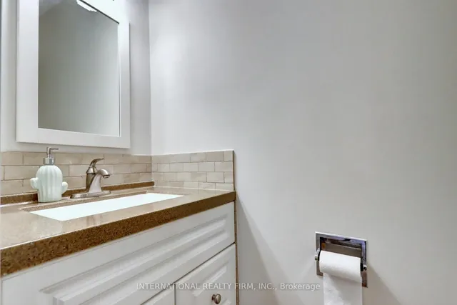 Additional image 3 of 1755 Pickmere Crt