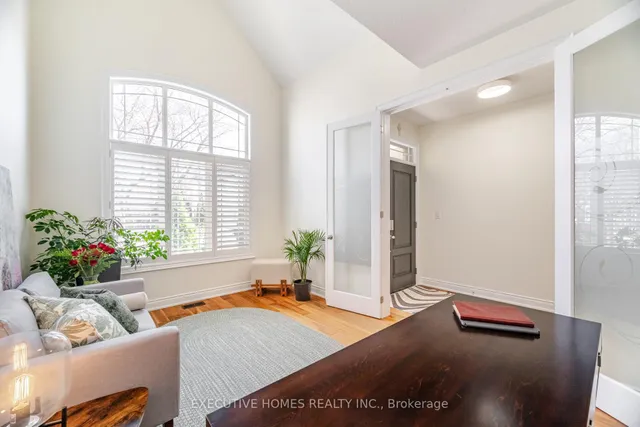 Additional image 9 of 221 Cathcart Cres