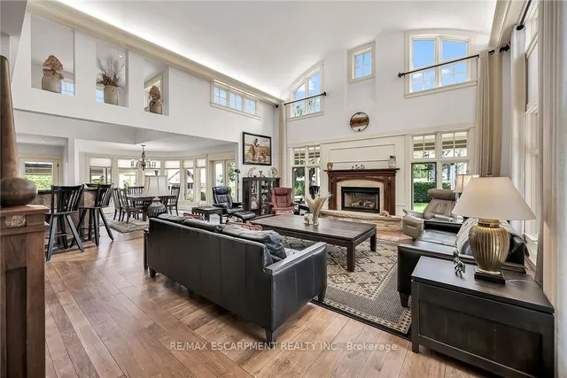 Additional image 5 of 285 Hamilton Dr