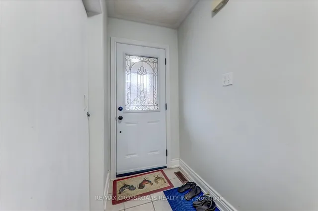 Additional image 5 of 19 Knotwood Cres