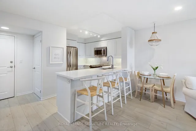 Additional image 4 of 125 Western Battery Rd Unit 1509