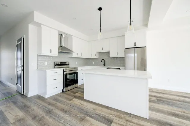 Additional image 7 of 573 Guelph St