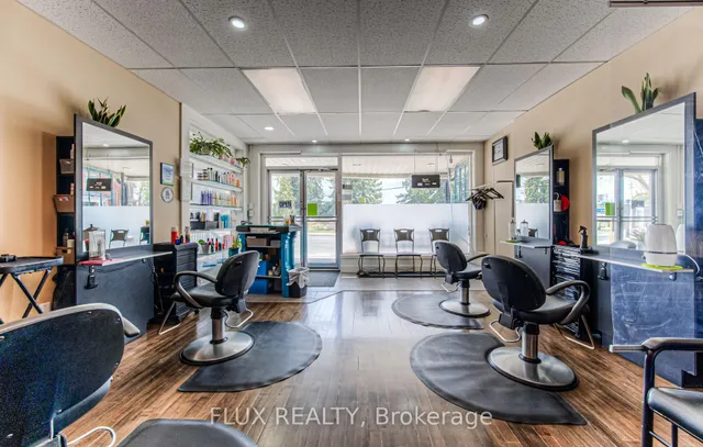 Additional image 16 of 744 Queen St