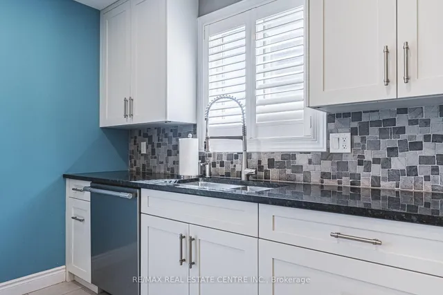 Additional image 10 of 19 Liuna Crt