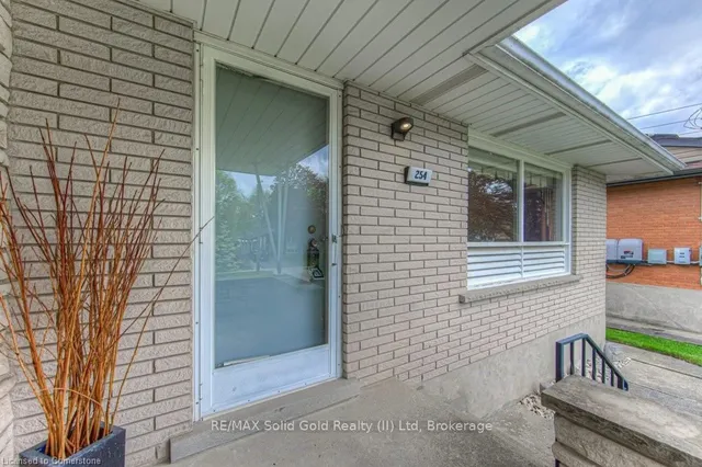 Additional image 2 of 254 Village Rd