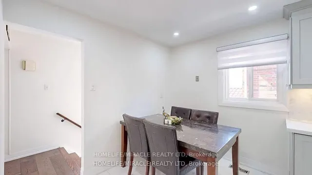 Additional image 11 of 7433 Sigsbee Dr