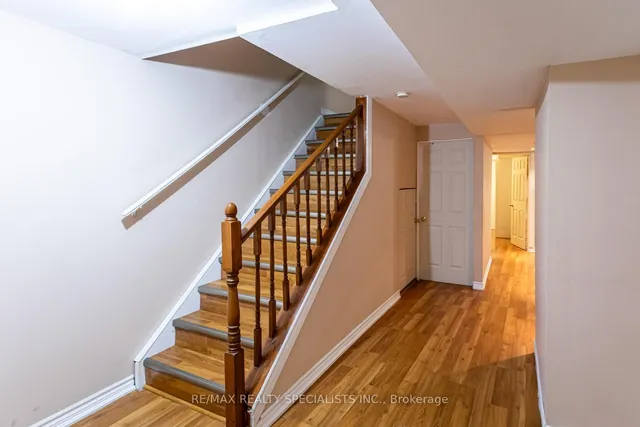 Additional image 28 of 128 TOBA Cres