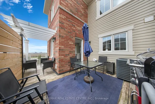 Additional image 19 of 100 Whitlock Ave