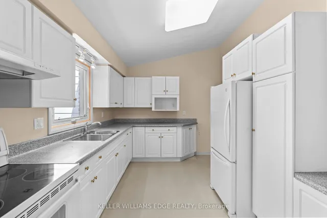 Additional image 14 of 123 Lynn Crt