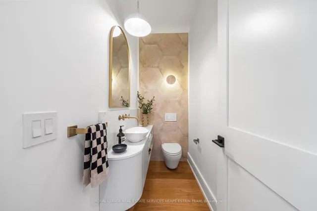 Additional image 15 of 17 Myrtle Ave