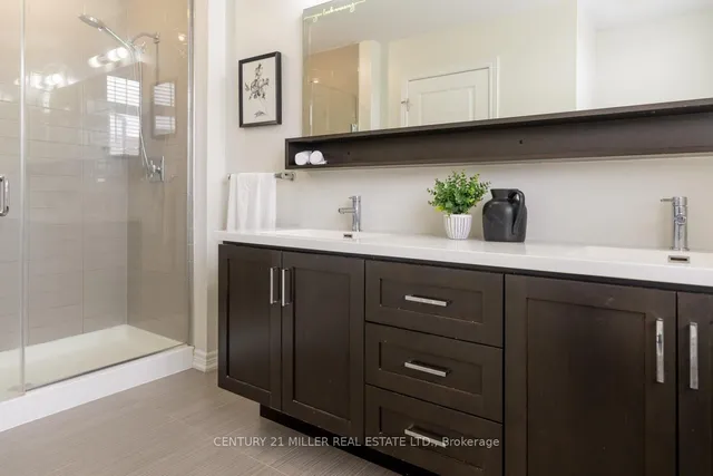 Additional image 16 of 27 Heaven Cres