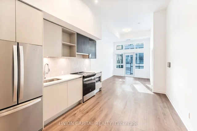 Additional image 13 of 405 Dundas St Unit 114