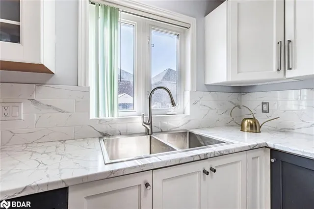 Additional image 15 of 450 Oaktree Cir