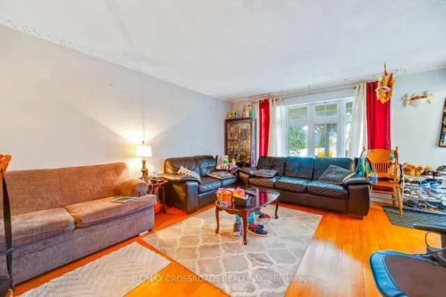 Additional image 9 of 32 Lighthall Cres